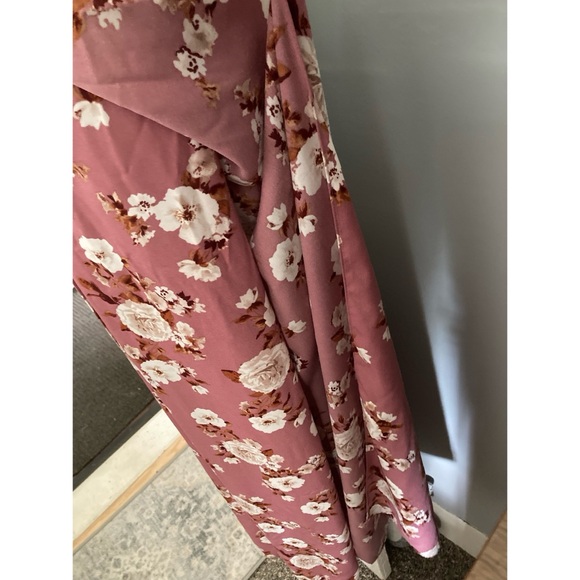 Xhileration Peekaboo-Leg Rose Floral Jumpsuit Smocked Corset Bodice Medium - Picture 7 of 15